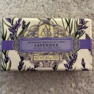 AAA by Somerset Toiletry Floral Triple-Milled Luxury Soap Bar - Lavender